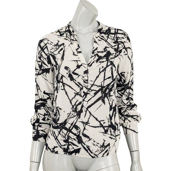 A.L.C.  Silk white black Splatter print Blouse Vneck Women's Small - Picture 1 of 6